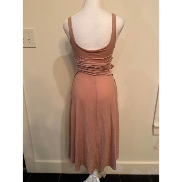Reformation Helina Dress in Blush - Picture 9 of 11